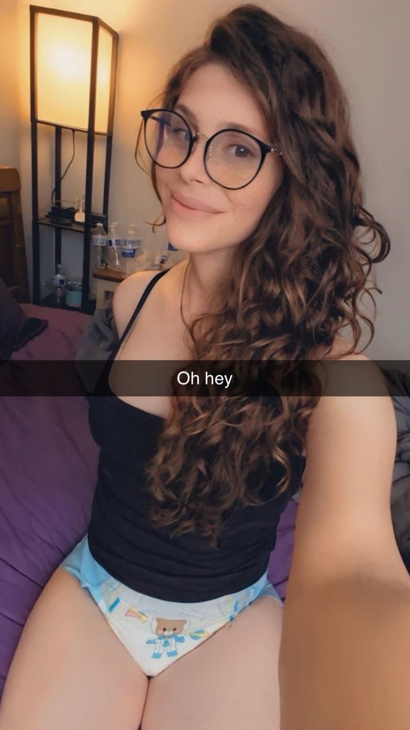 Click to view full size Hot amateur brunette shows her diapers on Snapchat