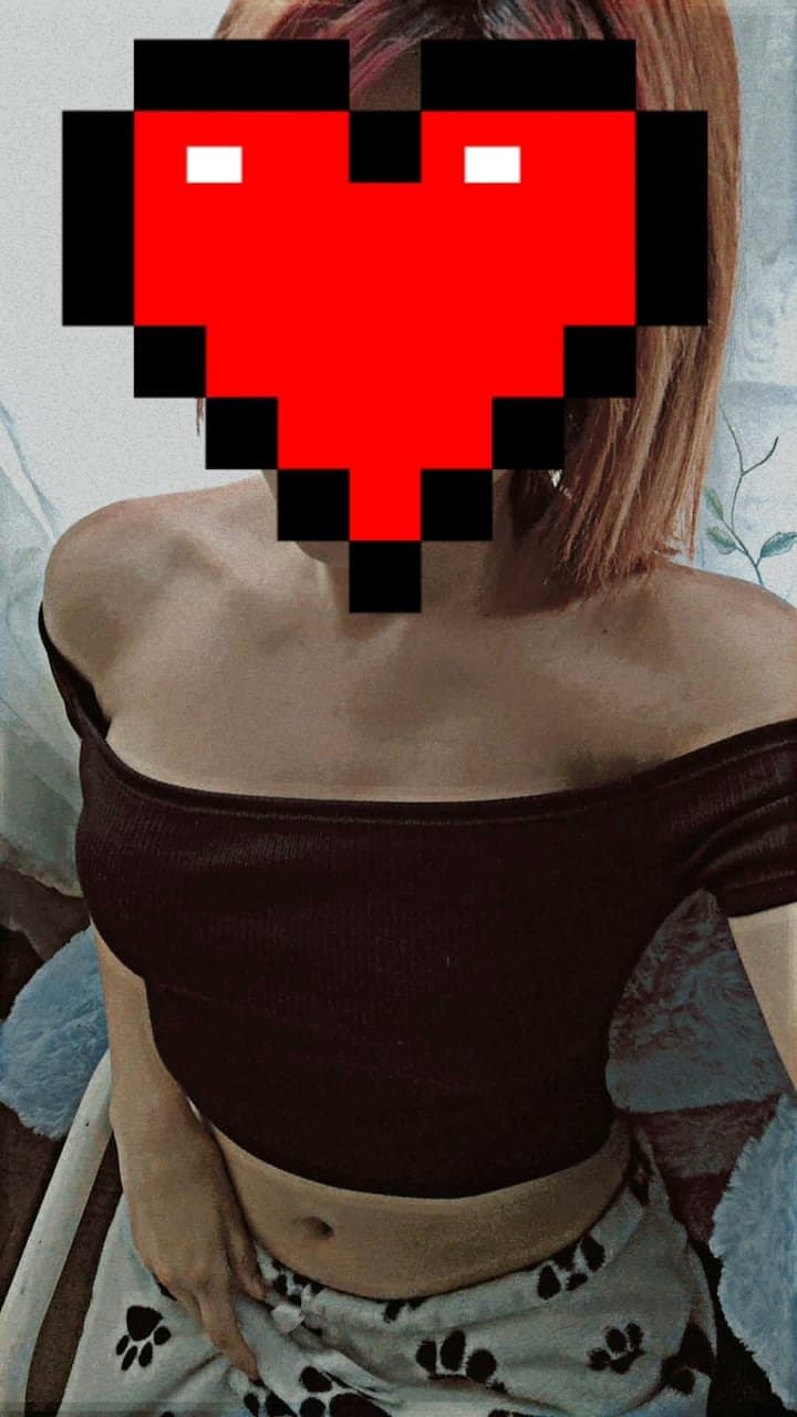 Click to view full size Lindas17??