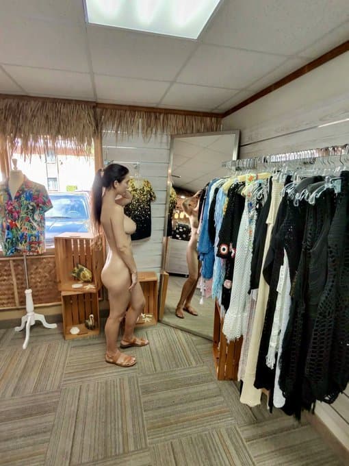 Click to view full size Sweet Buttocks