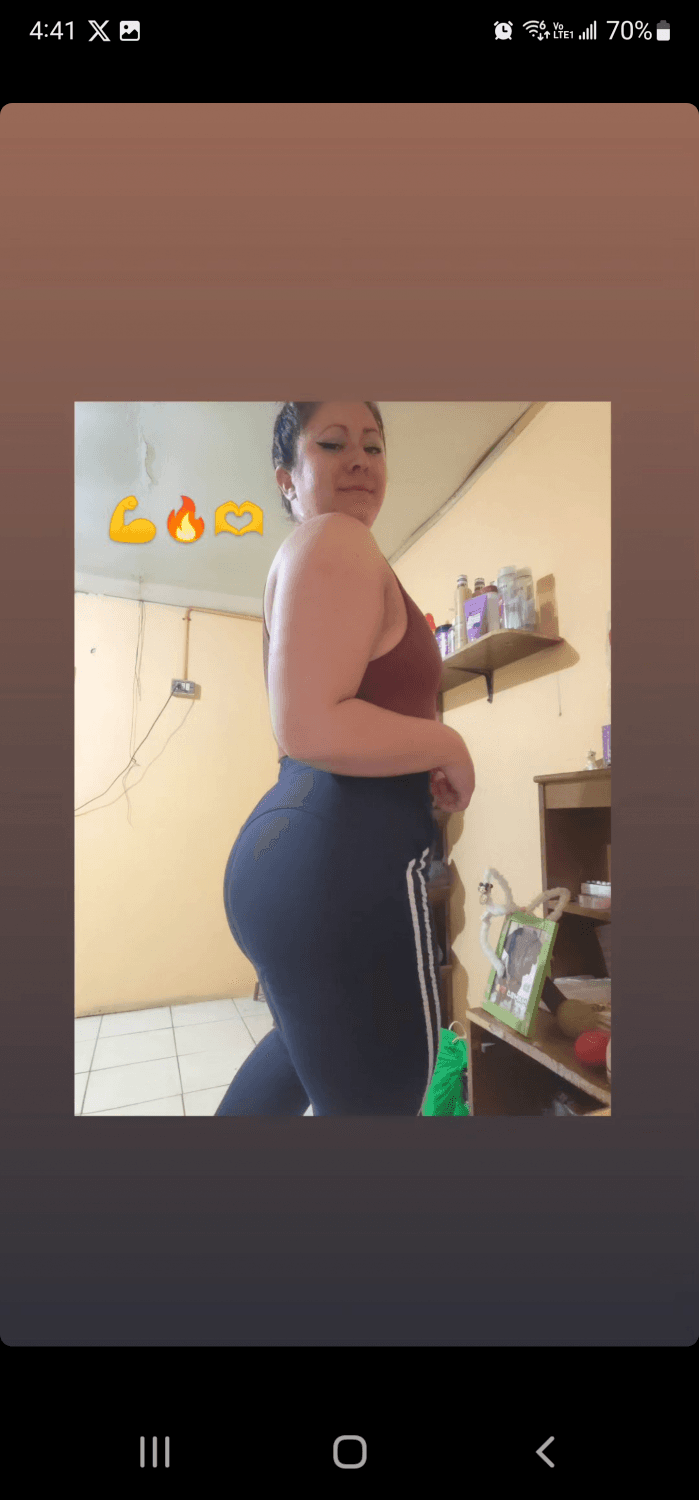 Click to view full size https://www.instagram.com/nicol.s.b/ - https://www.instagram.com/nicollovestar/