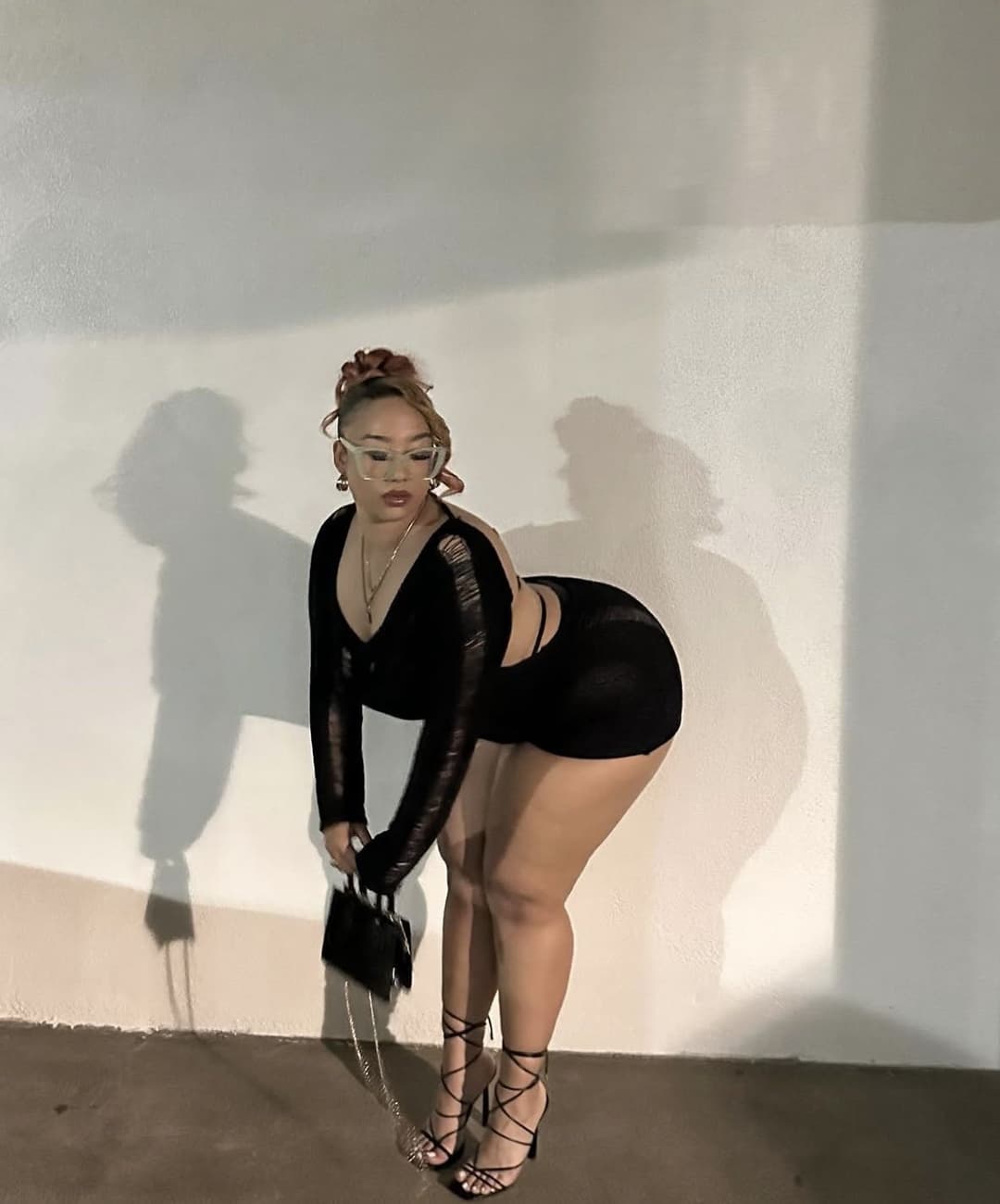 Click to view full size Big booty Latina from Carson CA???