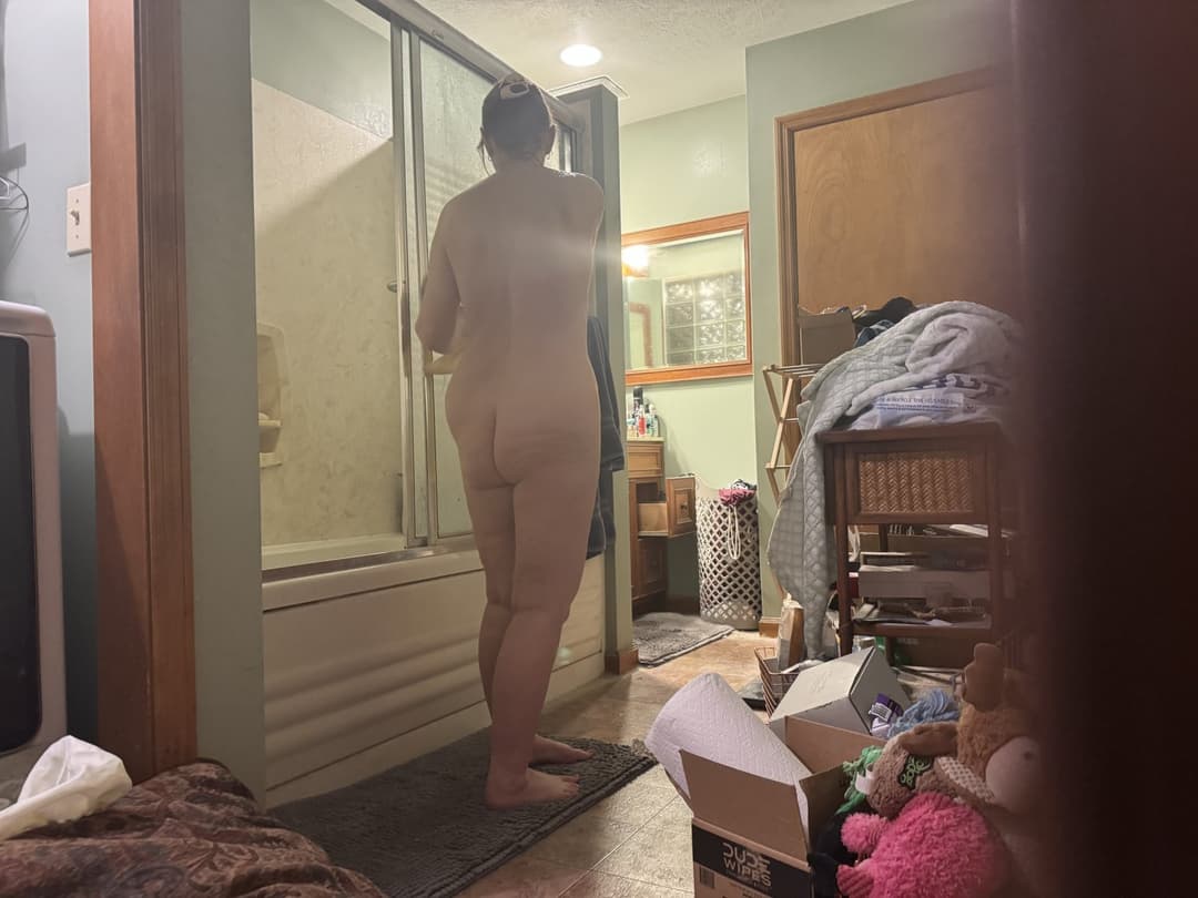 Click to view full size Mom continued 3