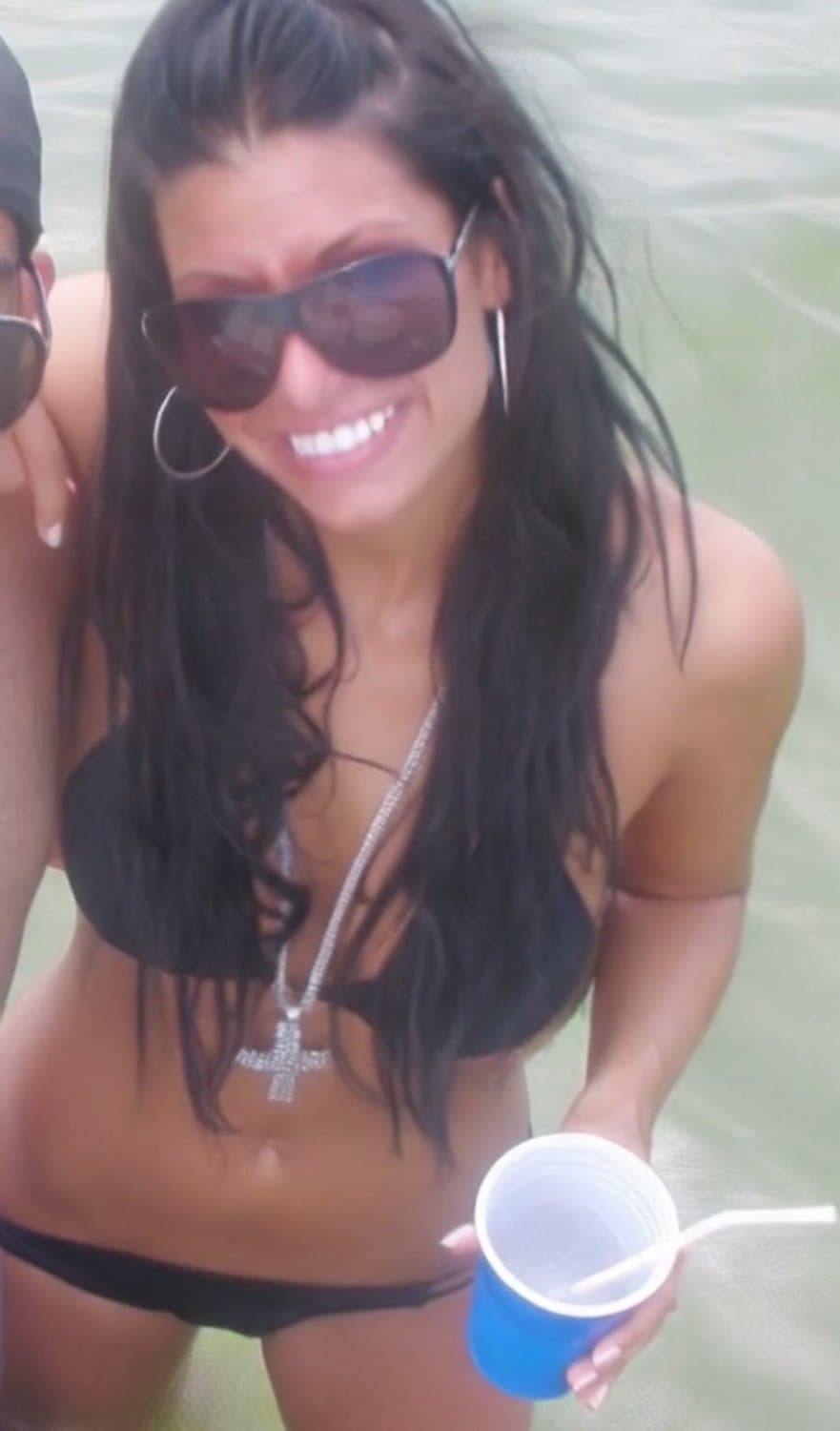 Click to view full size Samantha, 35 yo snap chat slut