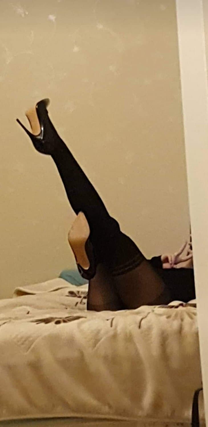 Click to view full size 20yo swedish hoe Maki