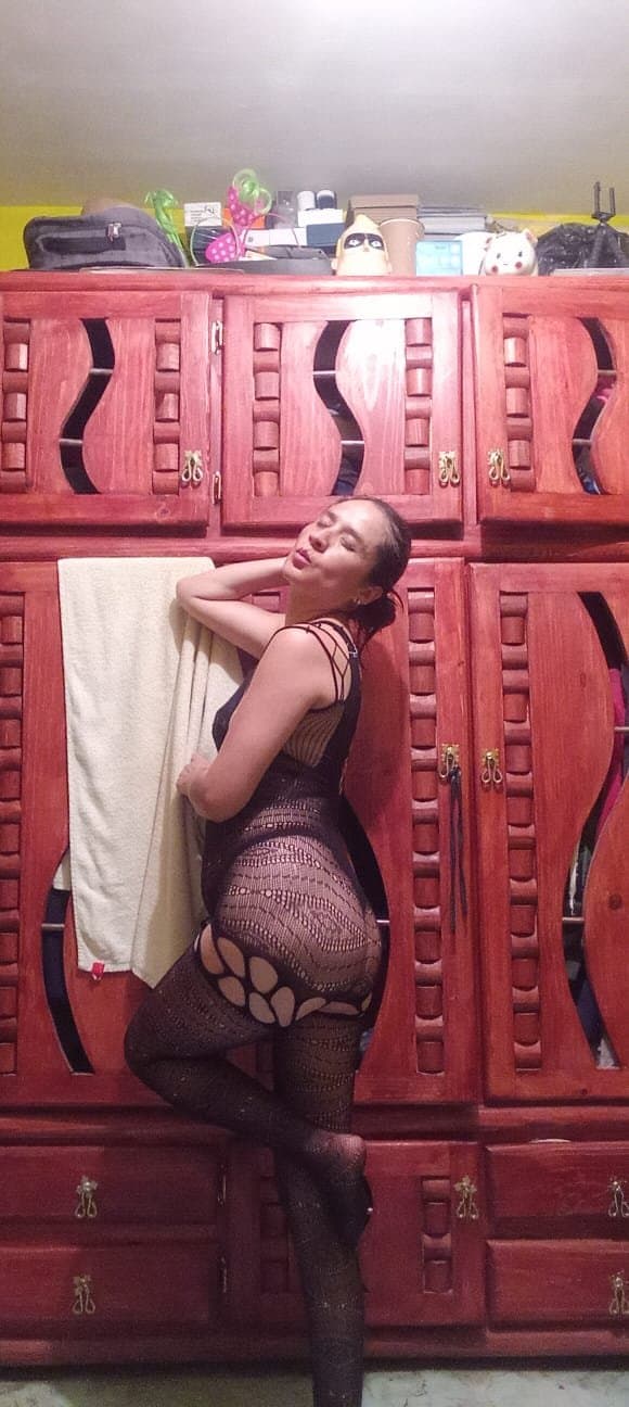 Click to view full size Ven amor y hazme tuya esta noche y todo el día...???