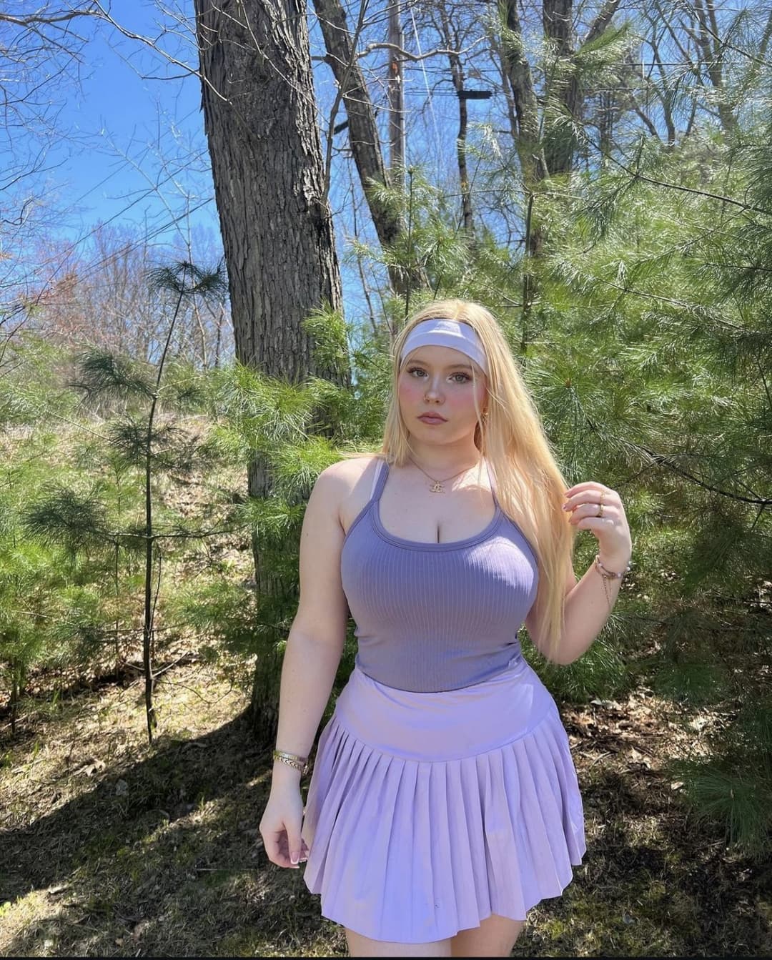 Click to view full size Barely Legal Teen Sadie