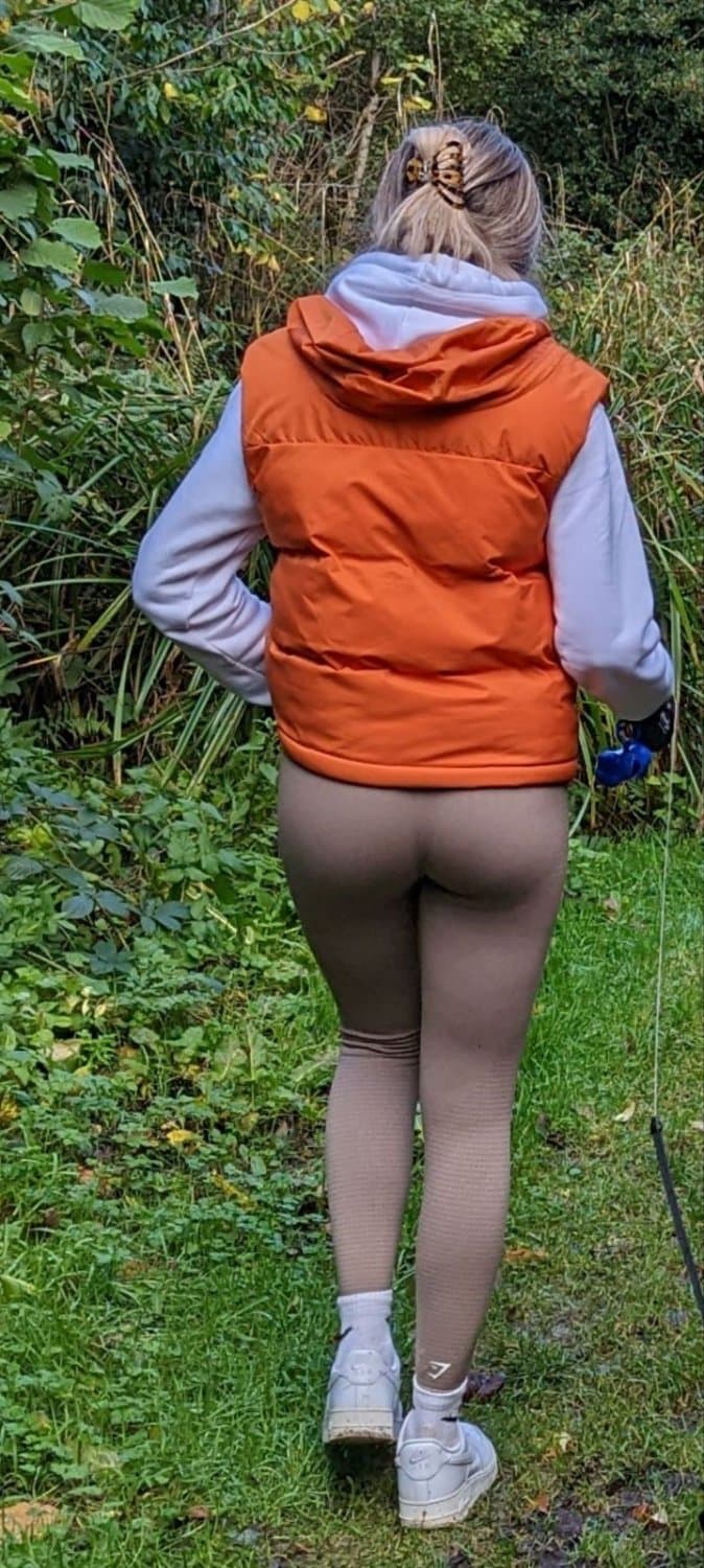 Click to view full size Fit chick from her bf on kik sharingmygirl01