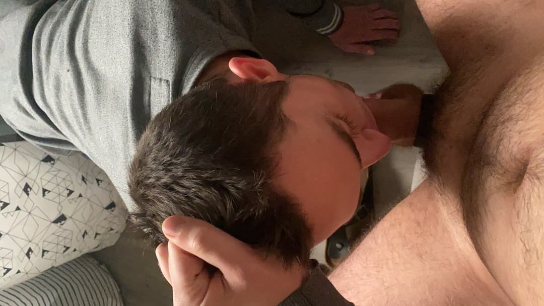 Click to view full size Ma lope DylanB45 adore sucer des bites