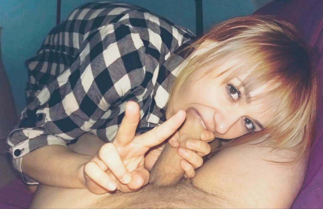 Click to view full size I am YOUR Webslut: Chrissy Love! ❤️ Pls help me 2 become a famous Pornstar.? #safe #share #webslut