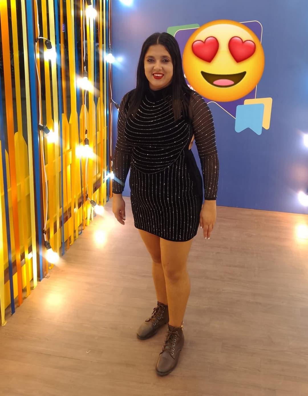 Click to view full size Minha esposa pra todos vcs machos e fêmeas..repostem pra ela ficar famosinha e conhecida por todos