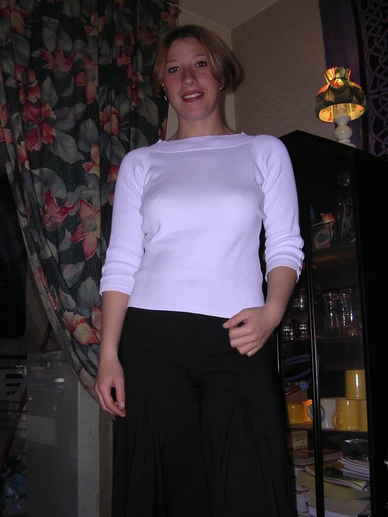 Click to view full size Classic: Toothy Wife In Butterfly Panties