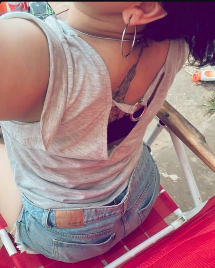 Click to view full size Lindas19??