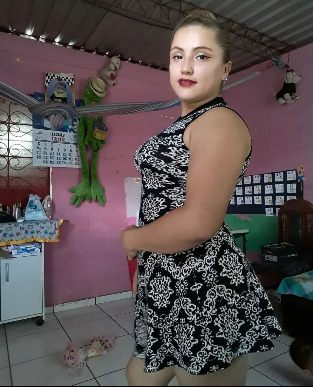 Click to view full size Chica guapa con un culito riquisimo