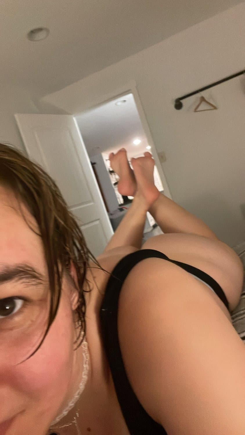 Click to view full size Thick nerd I used to fuck with