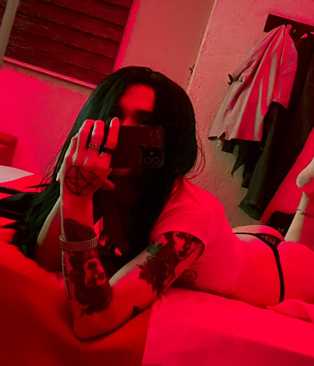 Click to view full size LA_FEMBOY_CRICOS@ freeboodylive1 twink femboy twitter porn