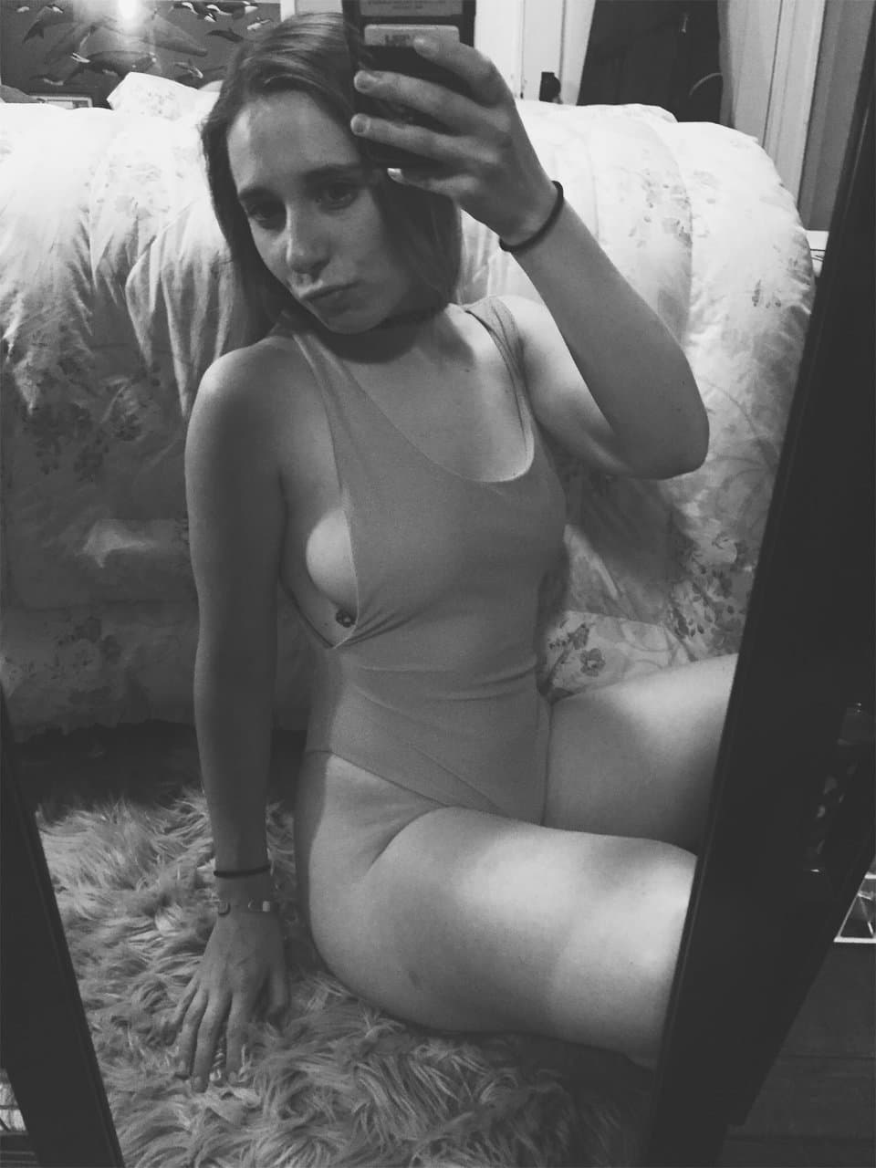Click to view full size Vsco hotty