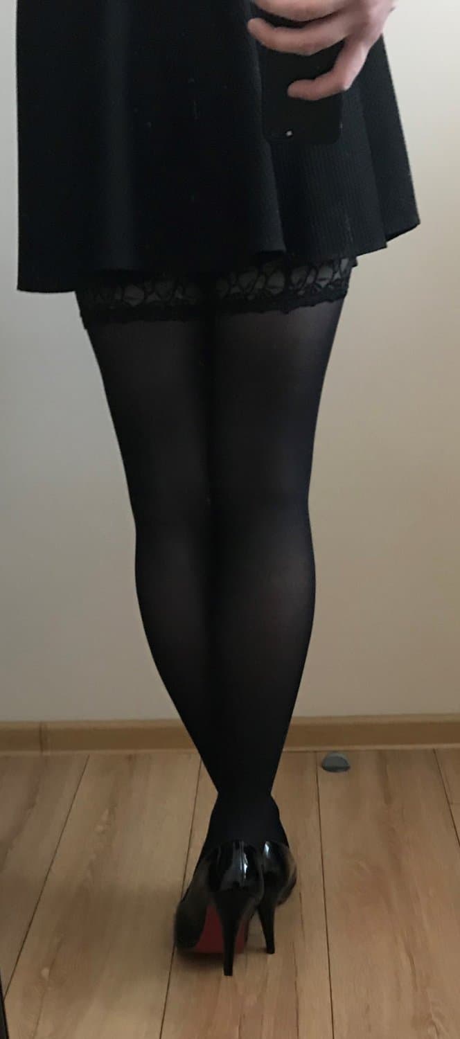 Click to view full size Me in stockings and heels monicasissy