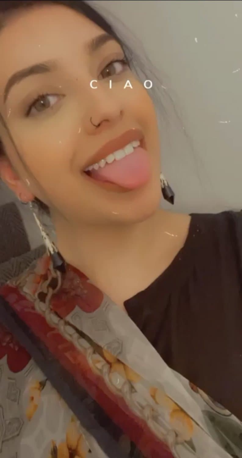 Click to view full size pakistani hujabi girl big round boobs and ass