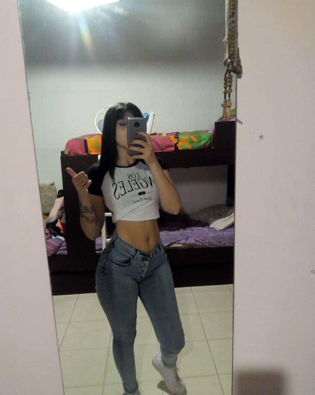 Click to view full size mikaela rocio una turra de culo abusivo