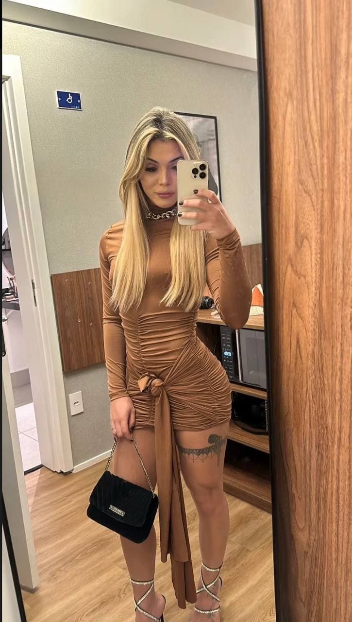 Click to view full size TS Iris Amorim