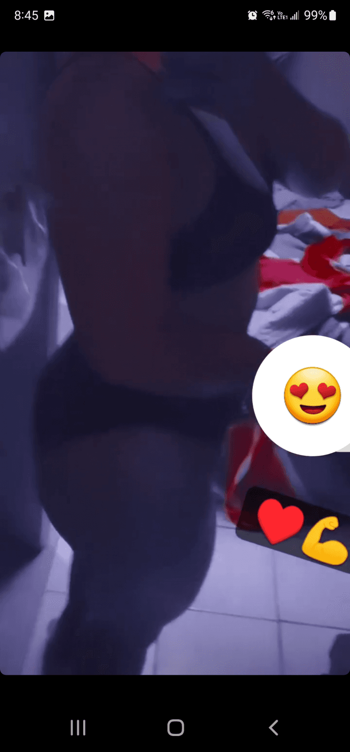 Click to view full size https://www.instagram.com/nicol.s.b/ - https://www.instagram.com/nicollovestar/