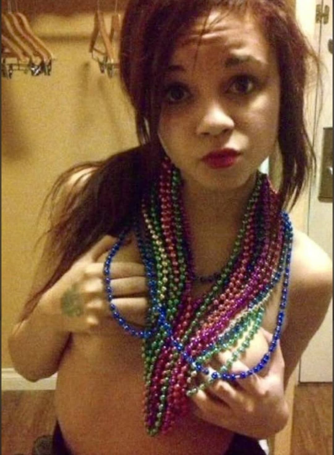 Click to view full size Imagine how fucking good it would feel to ejaculate a huge load all over this teen whore face