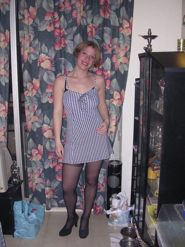 Click to view full size Classic: Toothy Wife In Butterfly Panties