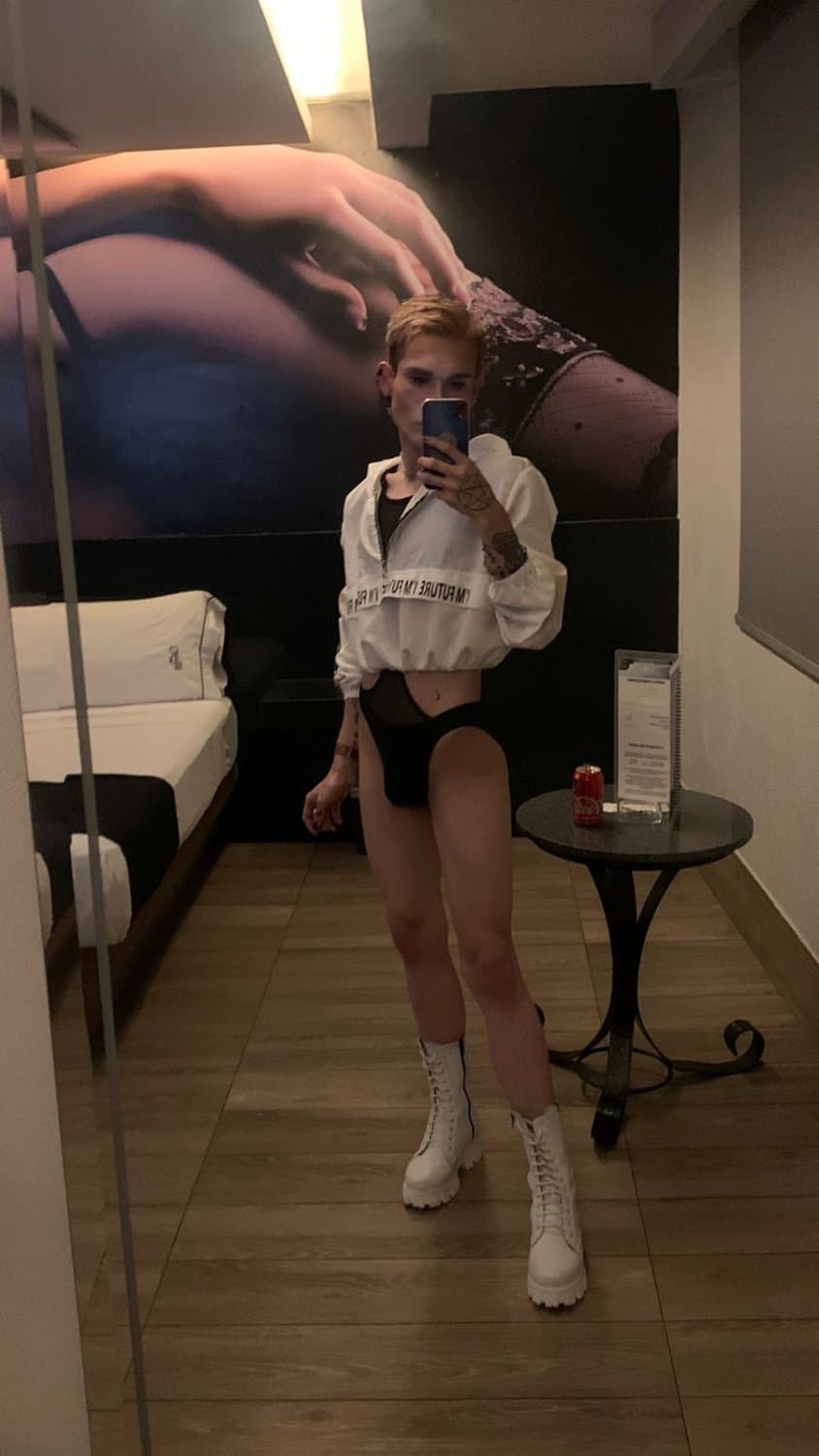 Click to view full size LA_FEMBOY_CRICOS@ freeboodylive1 twink femboy twitter porn