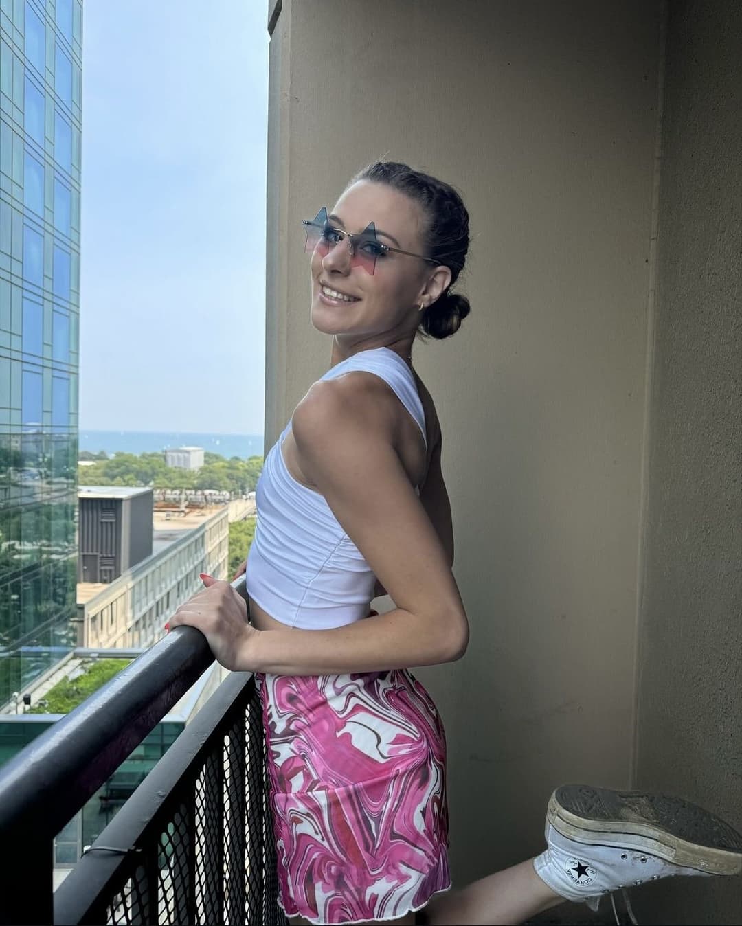 Click to view full size Former petite classmate Hannah loves to show off her body