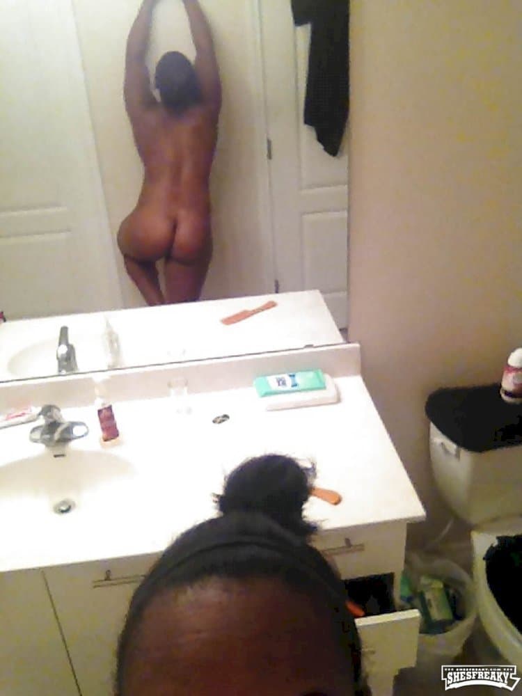 Click to view full size Ebony dyke Stud Hall of fame P6