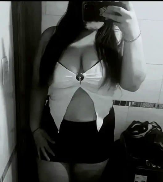 Click to view full size Lindas18??