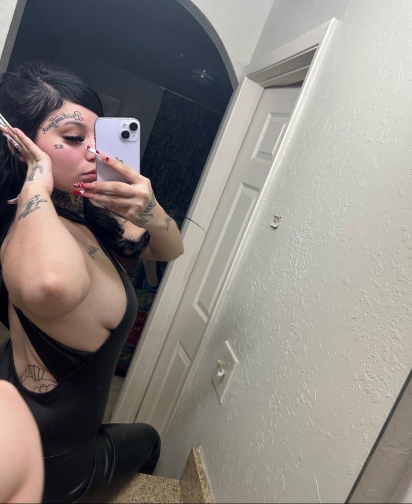 Click to view full size Comment and share for video: Watch me slut out 2 Latina freaks at the same time