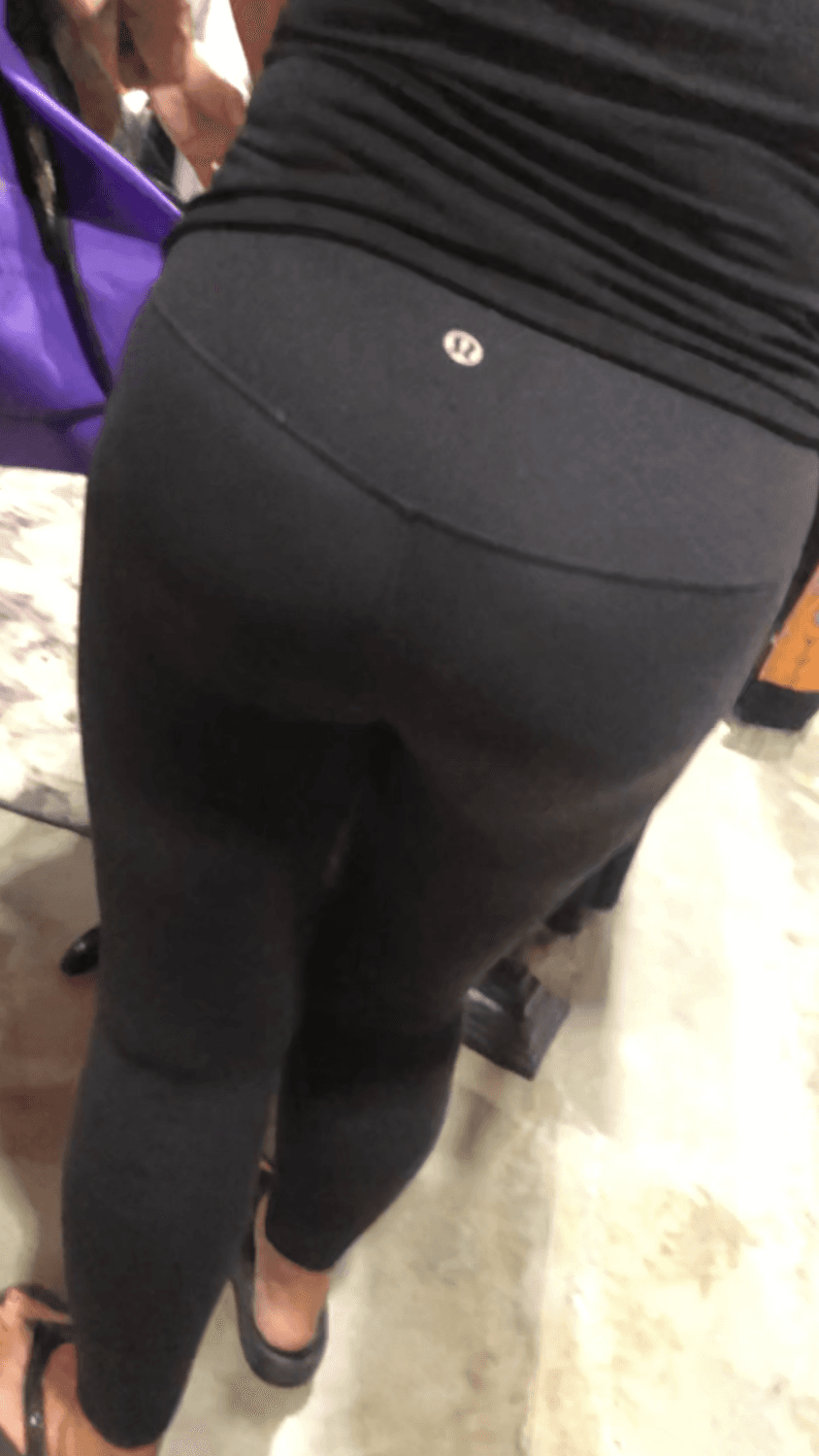 Click to view full size I Seen This Granny At A Halloween Event Nice Ass Made For Big Black Dick…..???