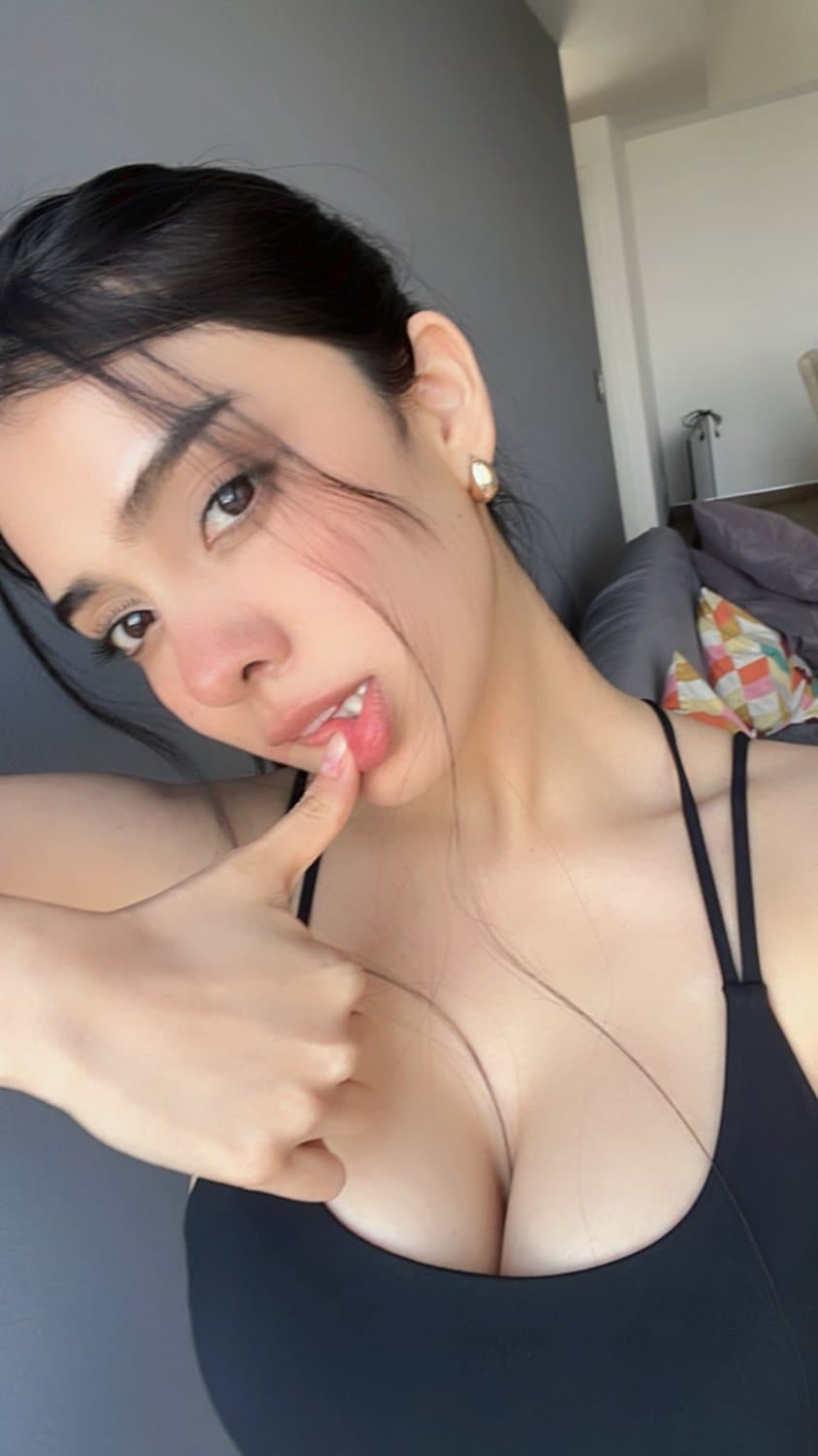 Click to view full size Kary Díaz (Sylunh) Nude Masturbate ADA WONG, Mexican Influencer Streamer??