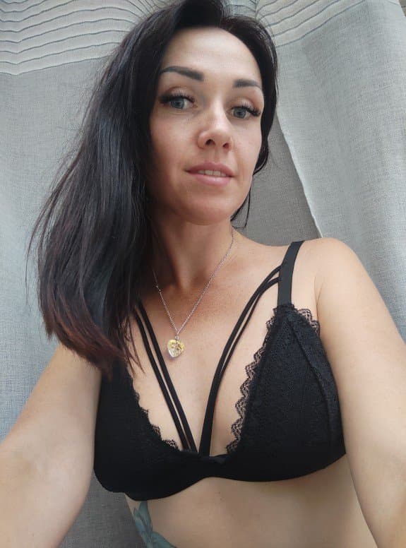 Click to view full size Rica milf amateur de buen culo roto