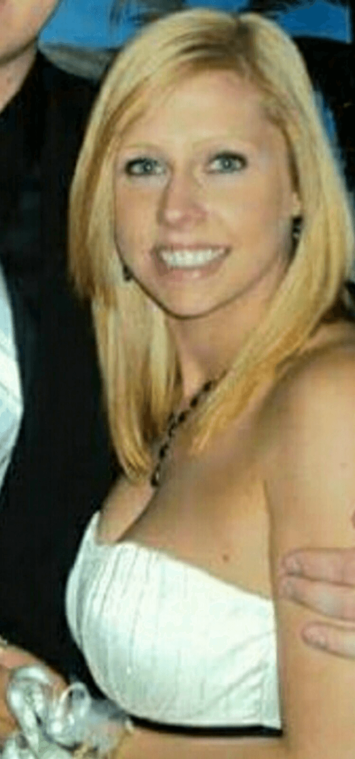 Click to view full size Webslut renowned Stacie R., forever wank fodder on the ?..??