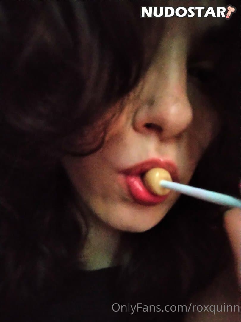 Click to view full size weeb otaku queenroxy