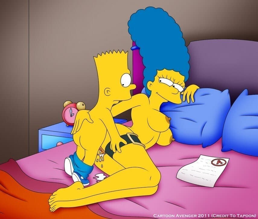 Click to view full size Marge Simpson