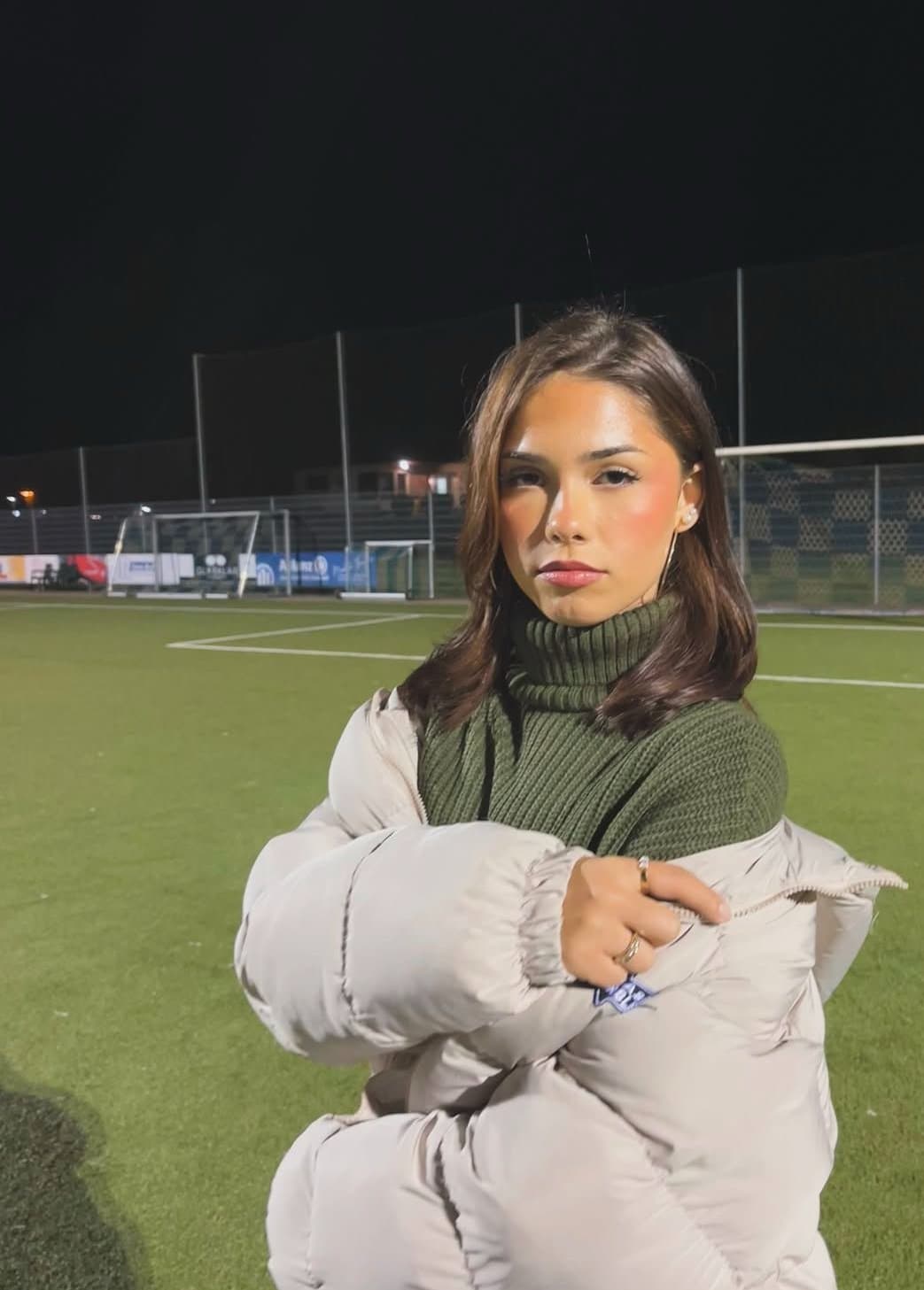 Click to view full size Sexy German 19yo slut