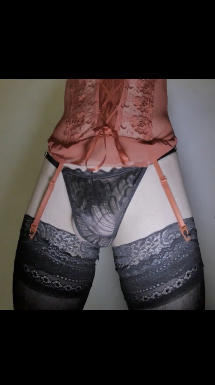 Click to view full size Khara, one of the local cross girls