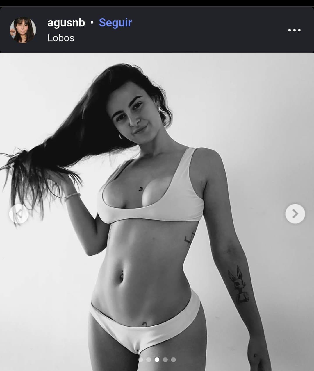 Click to view full size Agus busto putita de lobos