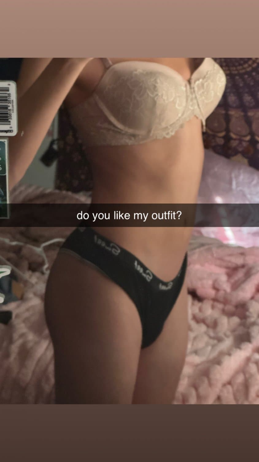 Click to view full size snap chat conversations with trans girl