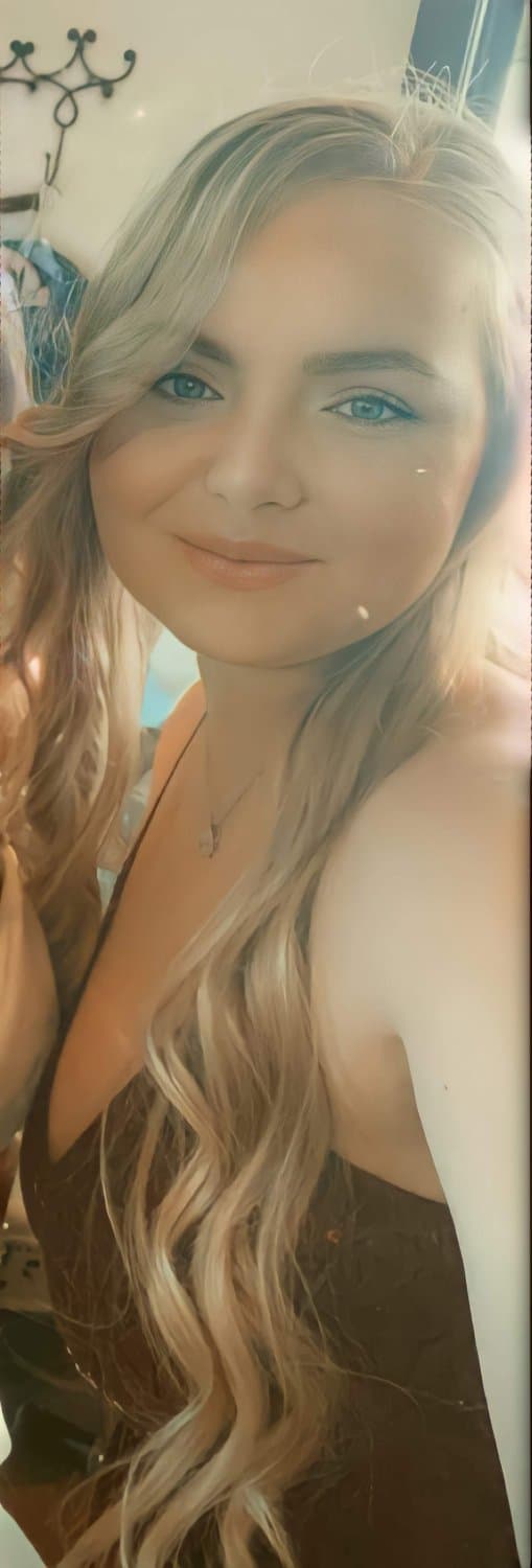 Click to view full size Mrs. Ashten Macklin 3rd Grade Teacher at Clark County Elementary School district in Baytown Texas