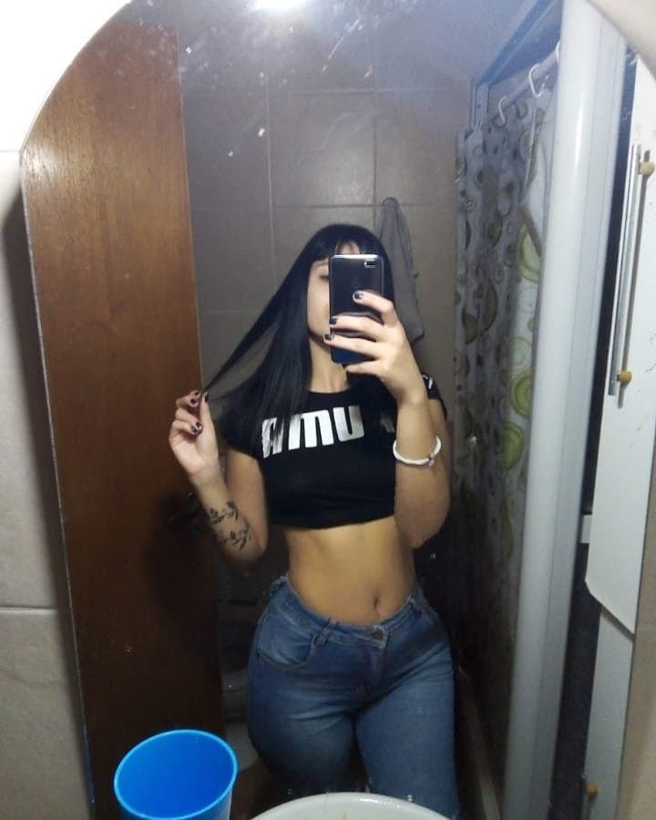 Click to view full size mikaela rocio una turra de culo abusivo