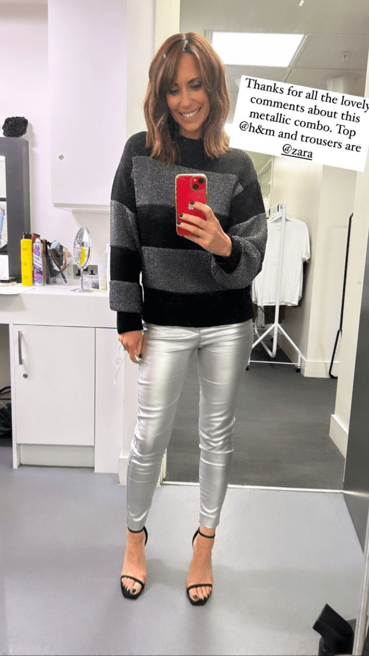 Click to view full size Alex Jones Bangin MILF Pussy in Tight Ass Leather Leggings ?????✊???