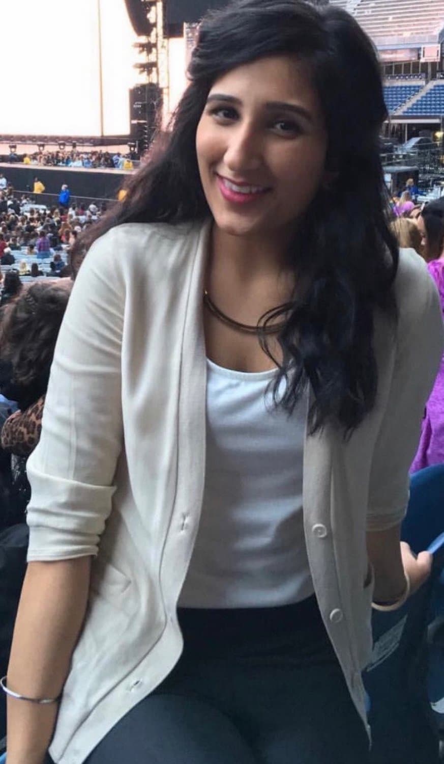 Click to view full size Fucking my cheating Indian bhabi sis in law fucked hard