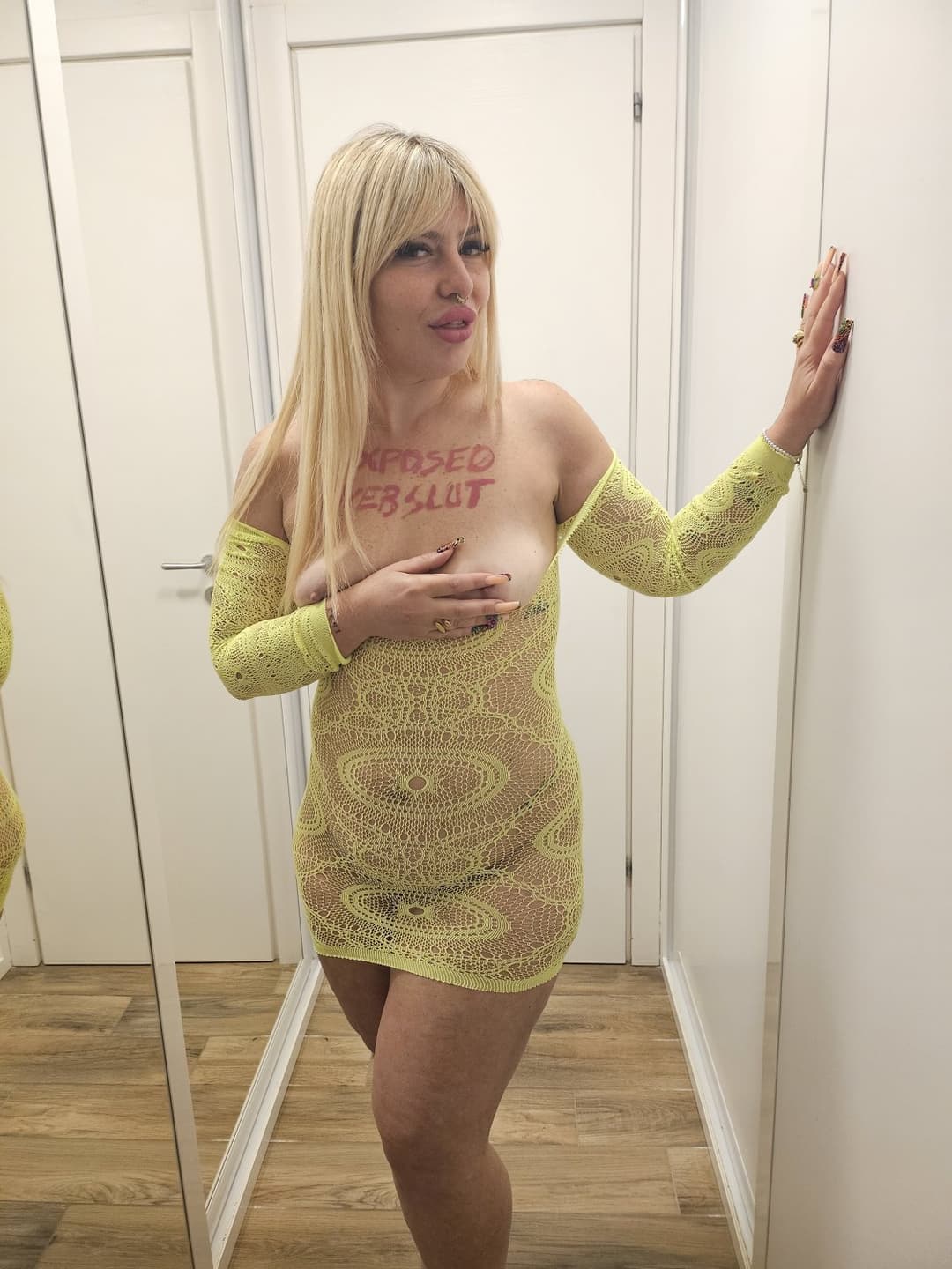 Click to view full size Italian Slutwife Rosa Bunnydoll, certified webslut wannabe. Italy,Italiana