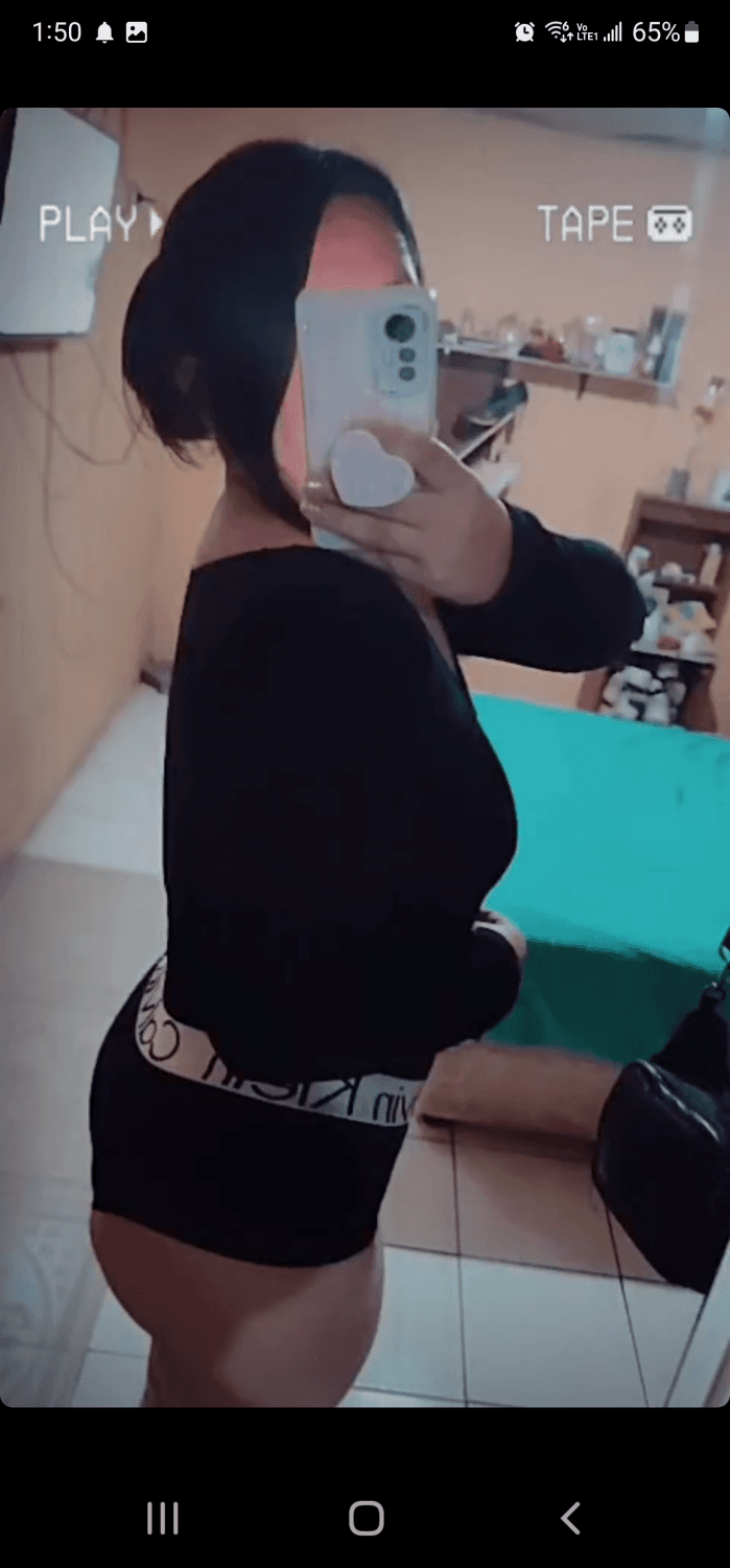 Click to view full size https://www.instagram.com/nicol.s.b/ - https://www.instagram.com/nicollovestar/