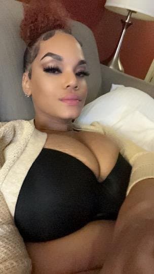 Click to view full size Big Titty Bitch From Louisiana Sell Pussy in Nashville (She Do BBJ With CIM) She Did Prison Time