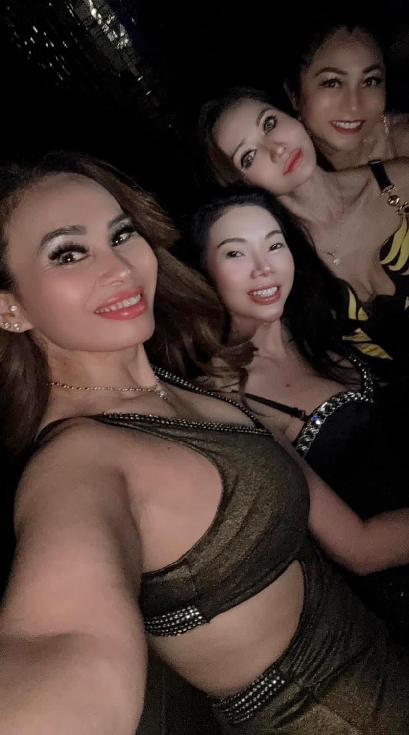 Click to view full size Vietnamese Girlfriend Tina Nguyen Left Her Boyfriend After Club And Got BBC.